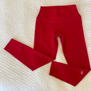 EUC ALO Yoga airbrush 7/8 pant sz Small